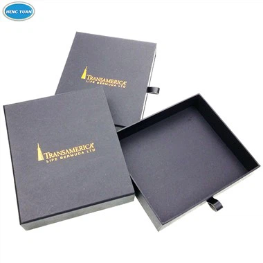 Embalaje de caja negra